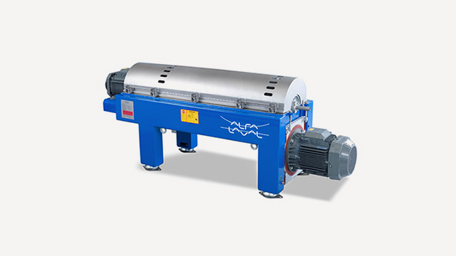how it works decanter centrifuges