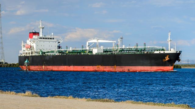 Inert gas production product tanker 640x360