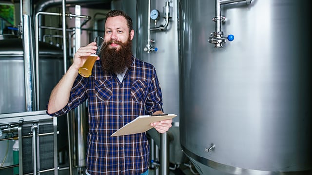 bearded man with a beer glass 640x360.jpg