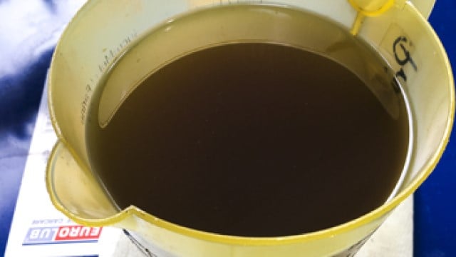 Lube_oil_treatment_to_remove_solids_and_water_640x360.jpg