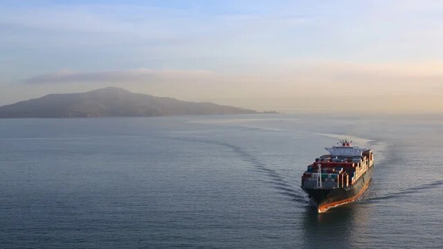 marine_ship_underway_640x360.jpg